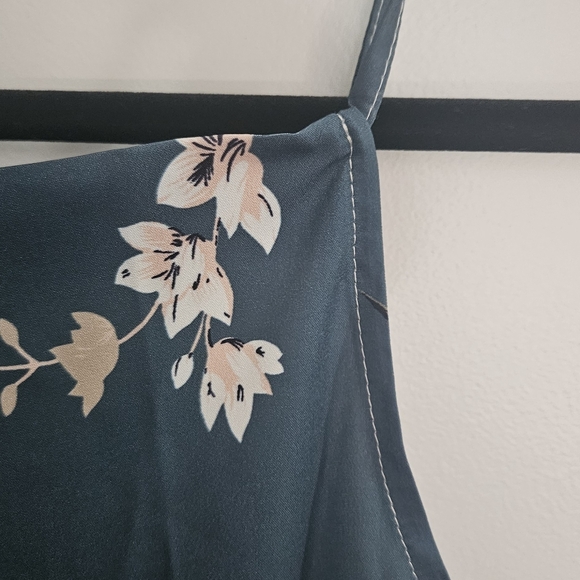 Hello Molly Floral Dress - XS - Picture 5 of 11